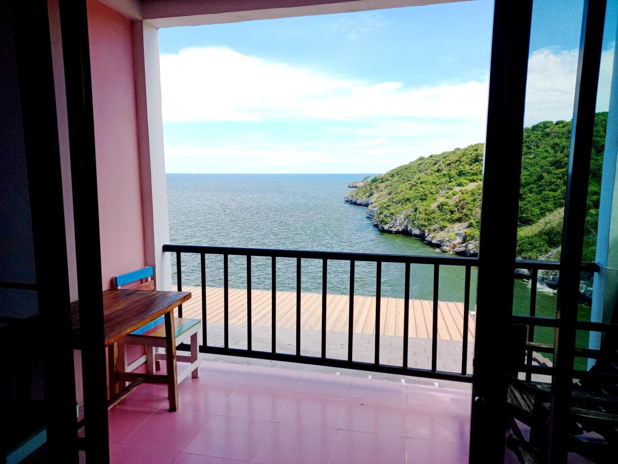 Ocean View Resort - Koh Sichang Kültér fotó
