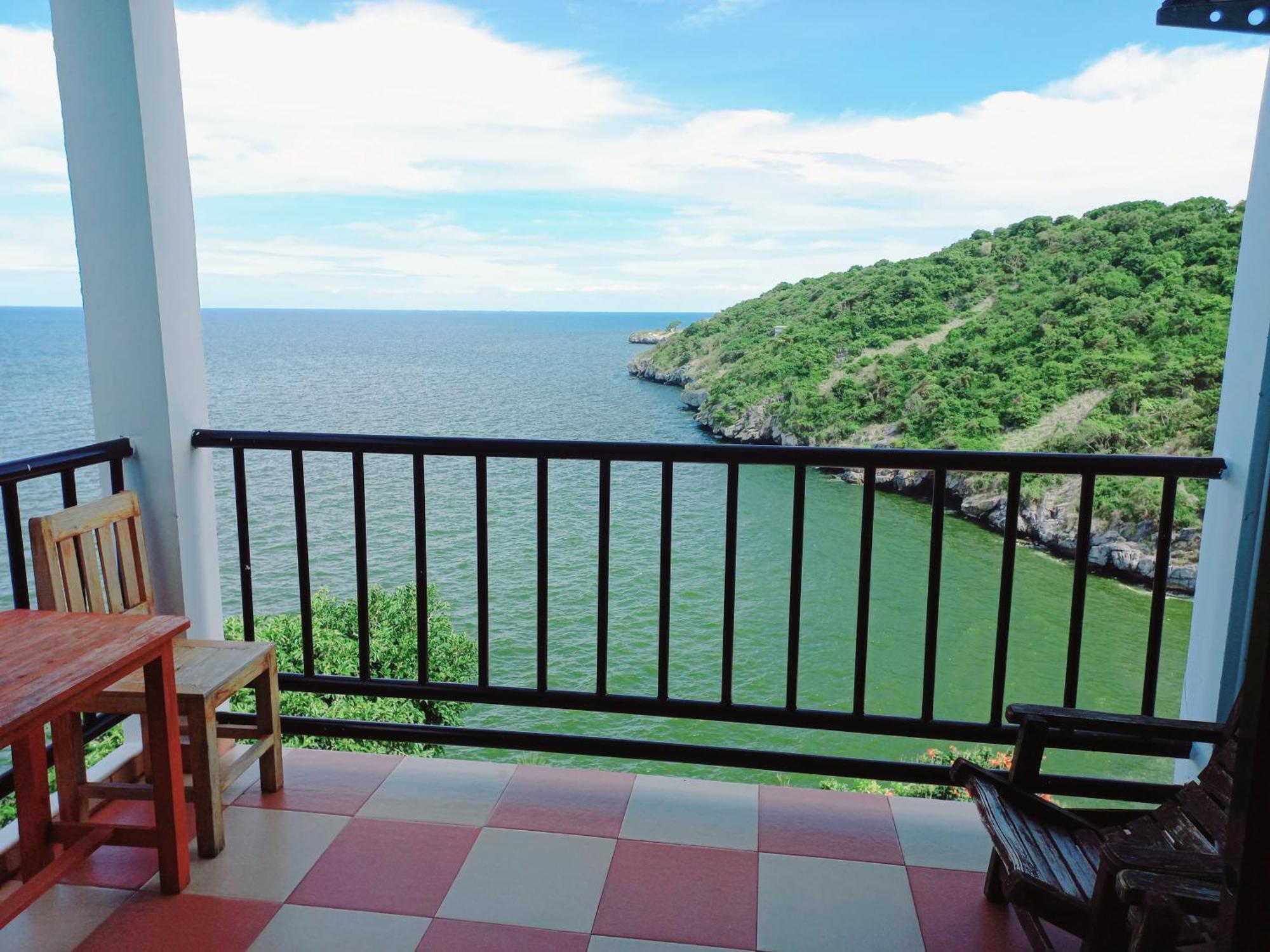 Ocean View Resort - Koh Sichang Kültér fotó