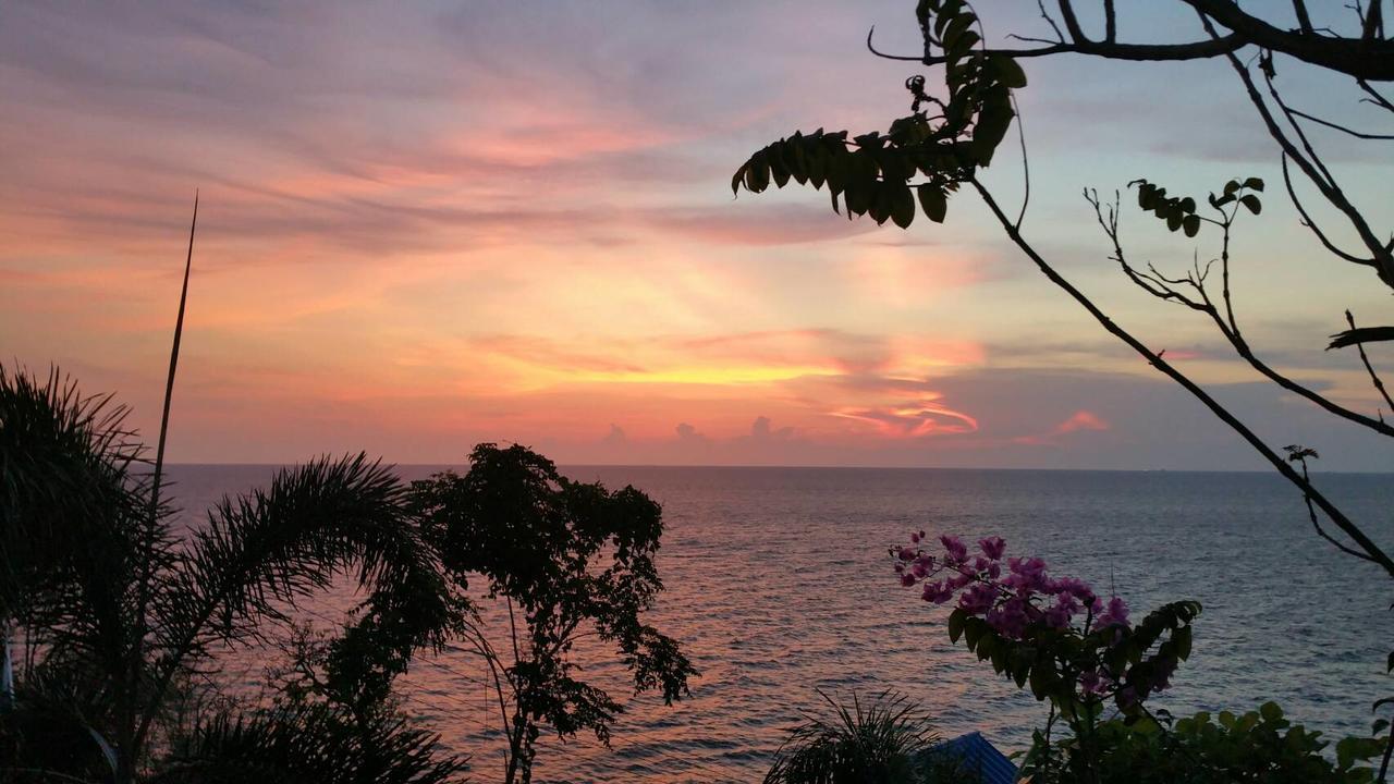 Ocean View Resort - Koh Sichang Kültér fotó