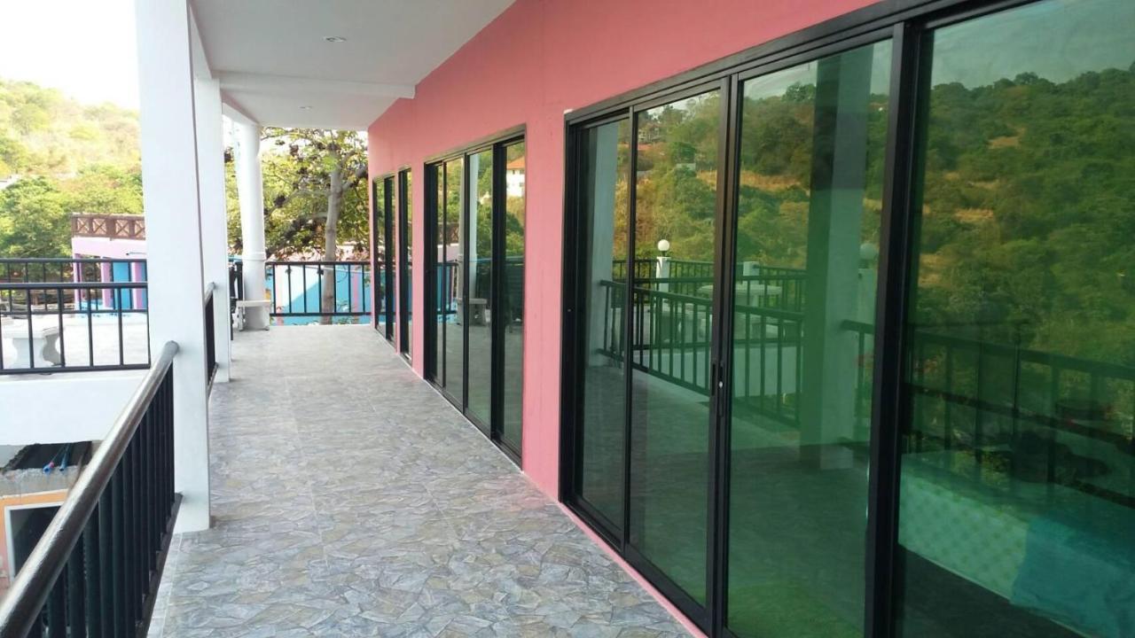Ocean View Resort - Koh Sichang Kültér fotó