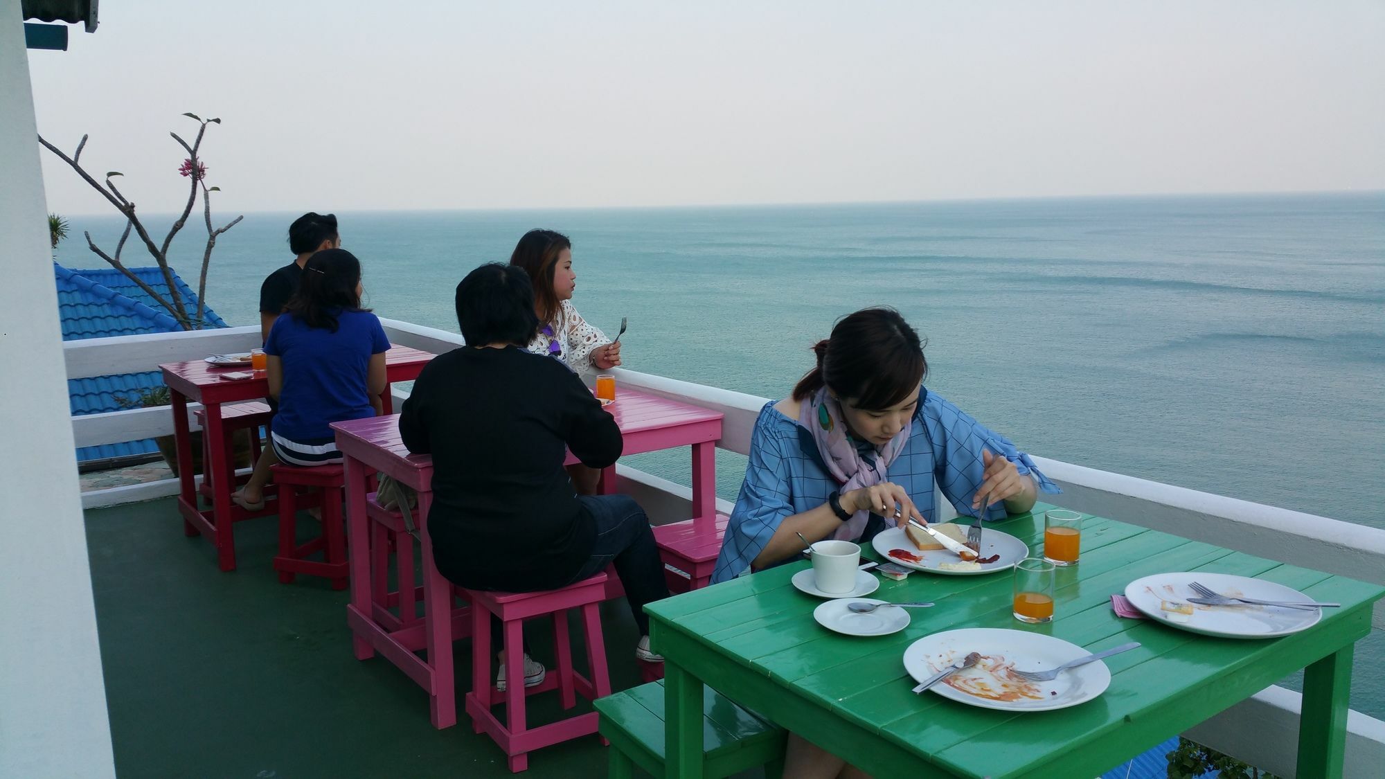 Ocean View Resort - Koh Sichang Kültér fotó