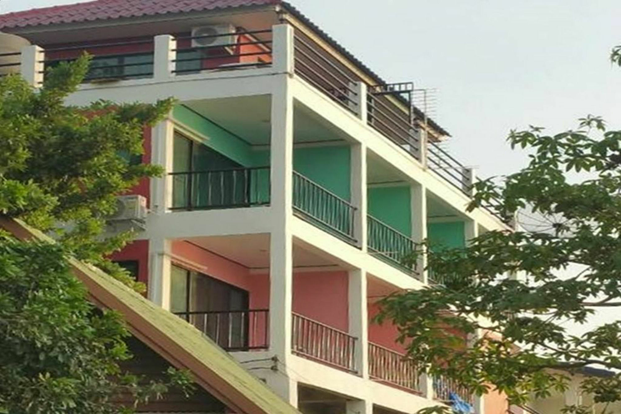 Ocean View Resort - Koh Sichang Kültér fotó